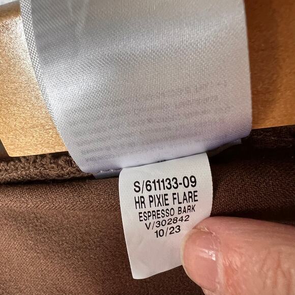 Old Navy Pants Womens Size 6 Petite Chocolate Brown High Rise Pixie Flare - Picture 14 of 16